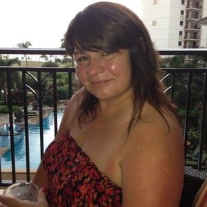 Meet your Posher, Monica